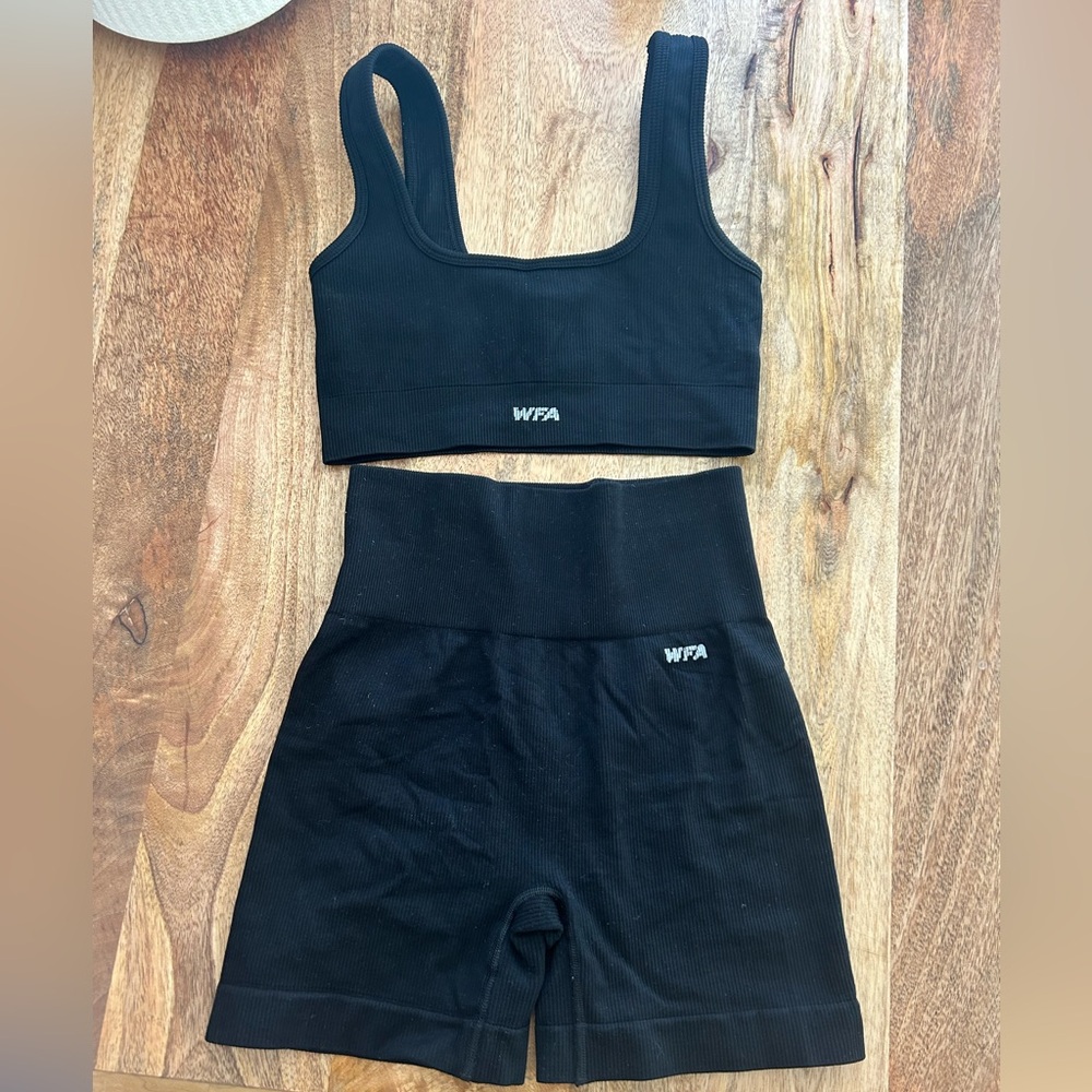 White fox active black ribbed workout set